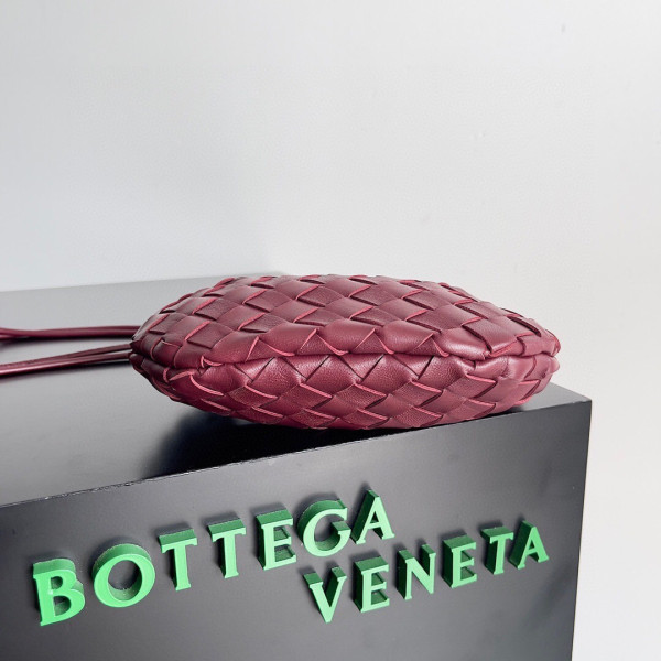 bo*te*ga Ve*ne*ta  mini sardine top handle bag