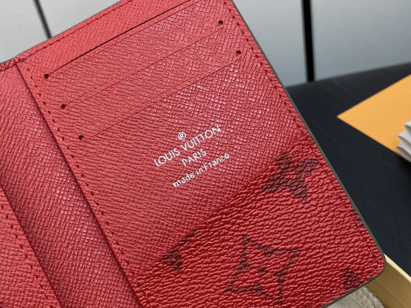 l0*is V*t0n pocket organizer