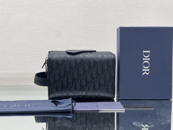 DIRO LINGOT TOILETRY BAG