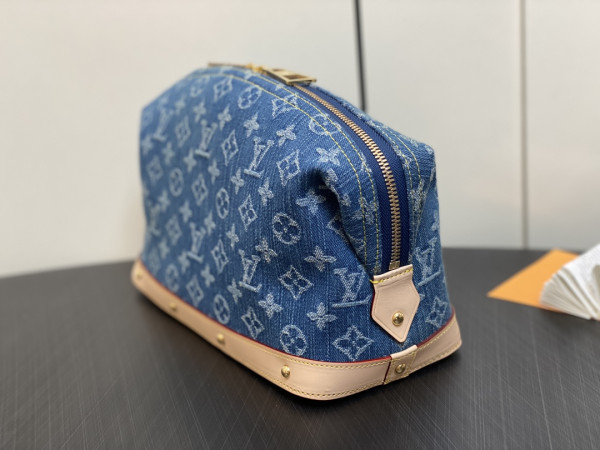 l0*is V*t0n pochette cosmétique pm