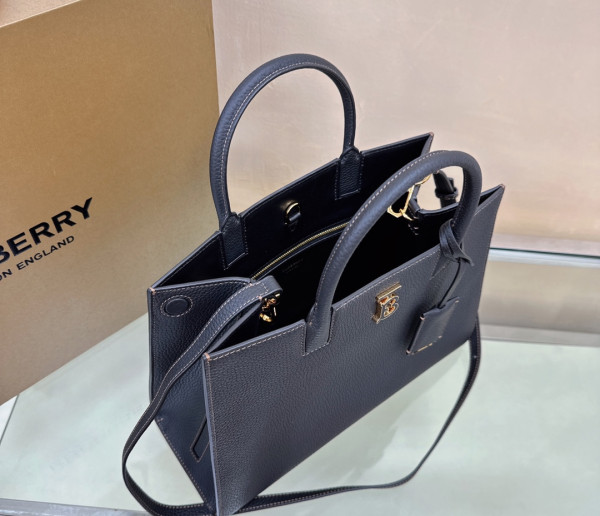 B**rry small frances bag