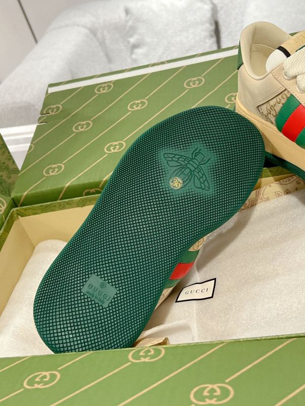G*u*i sneaker