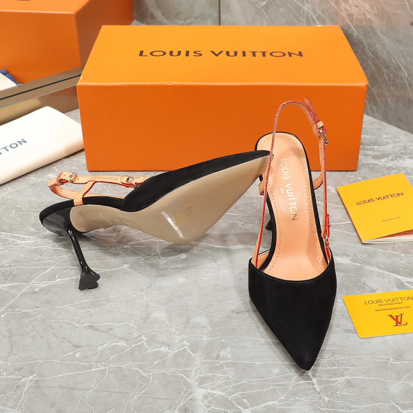 l0*is V*t0n heels