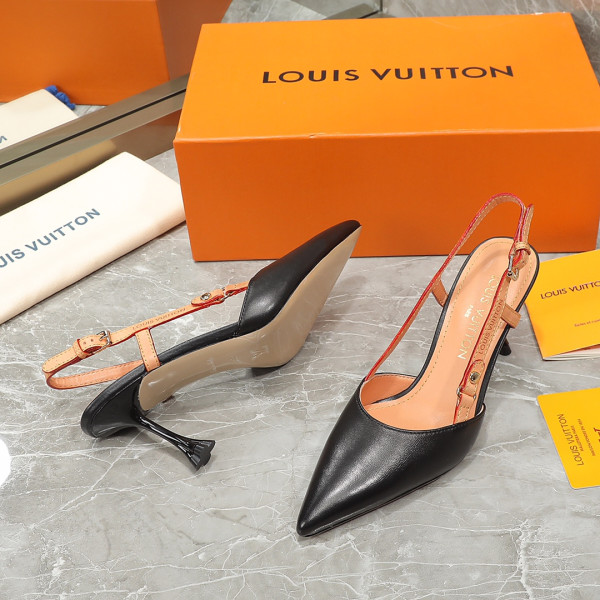 l0*is V*t0n heels