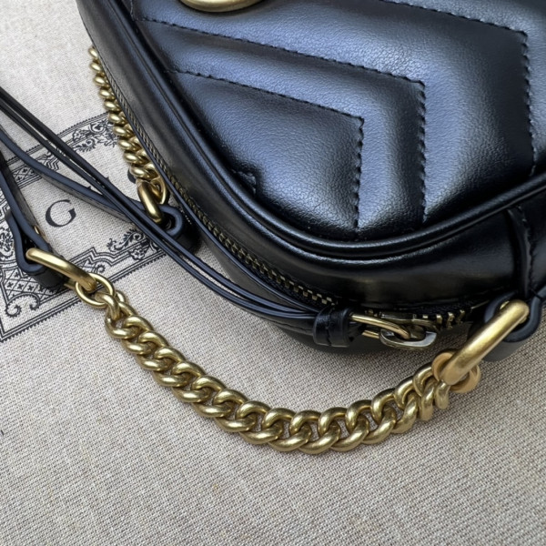 G*u*i gg marmont mini shoulder bag
