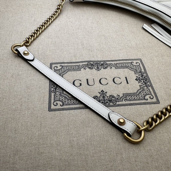 G*u*i gg marmont half-moon-shaped small bag