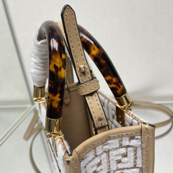 F**di mini sunshine shopper-13-18-6.5cm