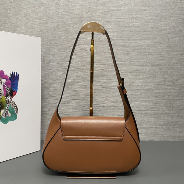 Pra*a crossbody bag -24*15*5cm