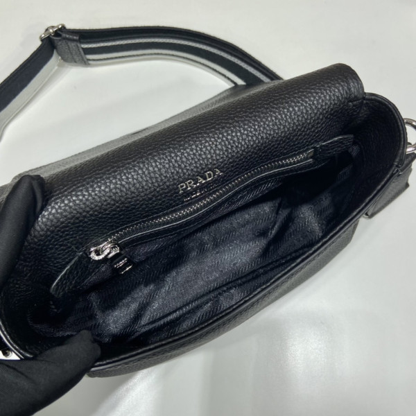 Pra*a leather shoulder bag-23*18*9cm