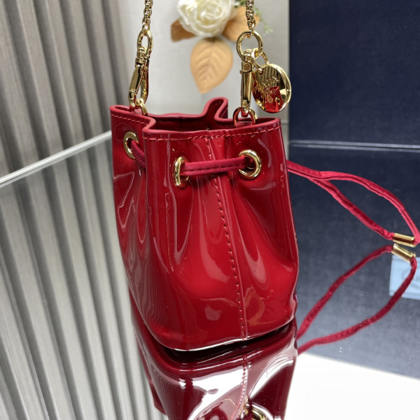 Pra*a shearling bucket bag-9-9-6cm