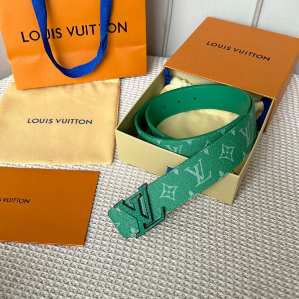 l0*is V*t0n belt