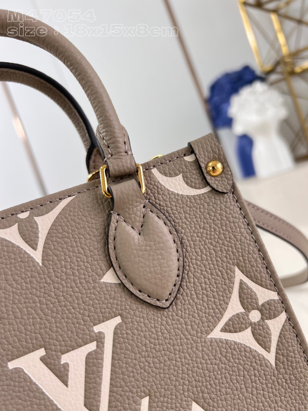 l0*is V*t0n onthego bb-18*15*8.5cm