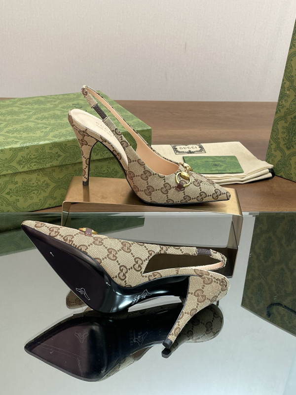 G*u*i heels-10.5cm