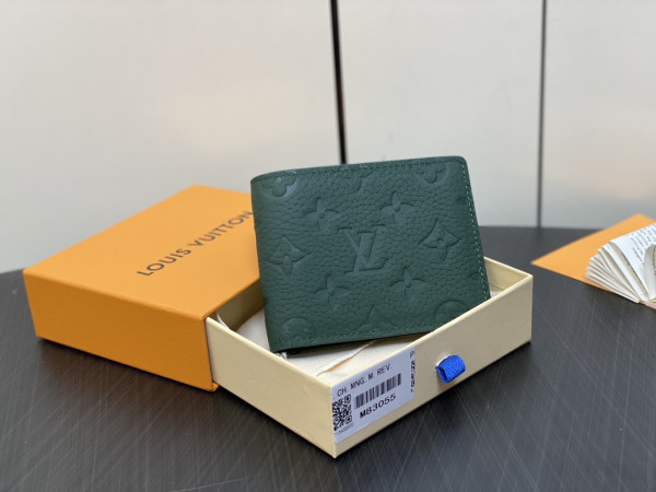 l0*is V*t0n multiple wallet-11.5*9*1.5cm