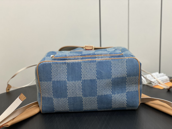 l0*is V*t0n montsouris backpack