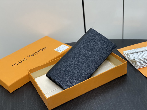 l0*is V*t0n brazza wallet-10*19*2cm