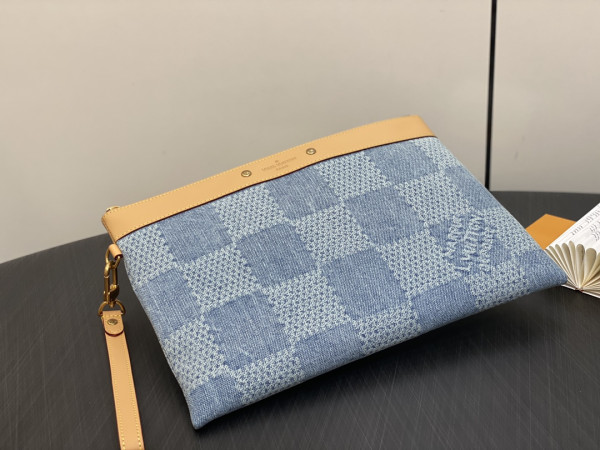l0*is V*t0n pochette to-go-30*21.5*2cm