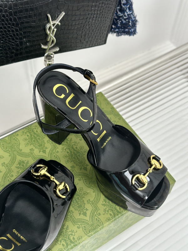 G*u*i heels-11cm