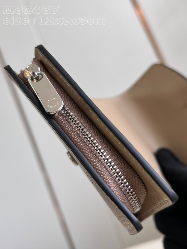 l0*is V*t0n iris xs wallet-12*9.5*3cm