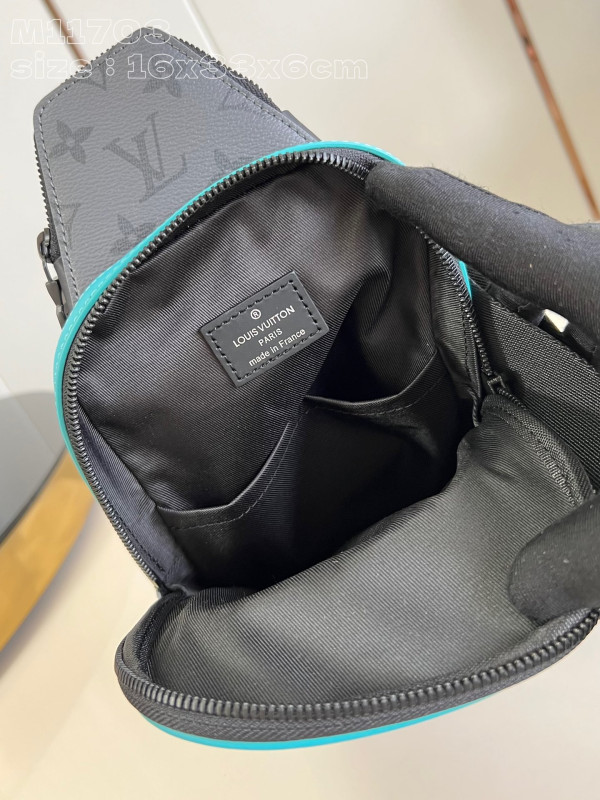 l0*is V*t0n avenue slingbag-16*33*5.7cm