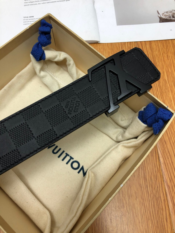 l0*is V*t0n belt