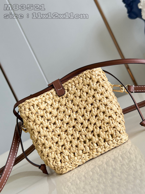 l0*is V*t0n noÉ purse