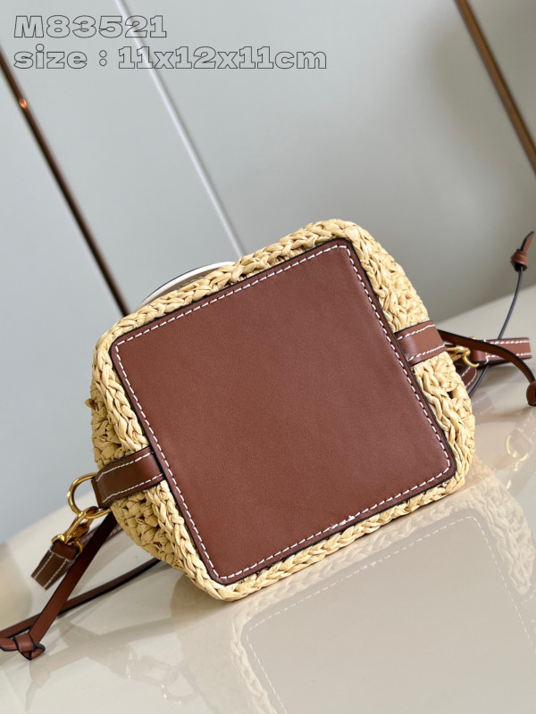 l0*is V*t0n noÉ purse