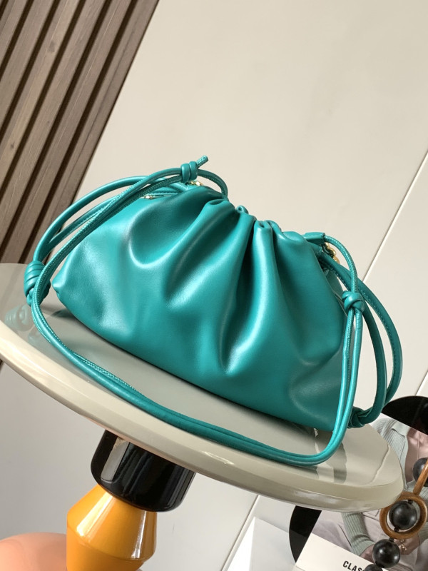 Lowee Medium Flamenco purse-30*20*10.5cm