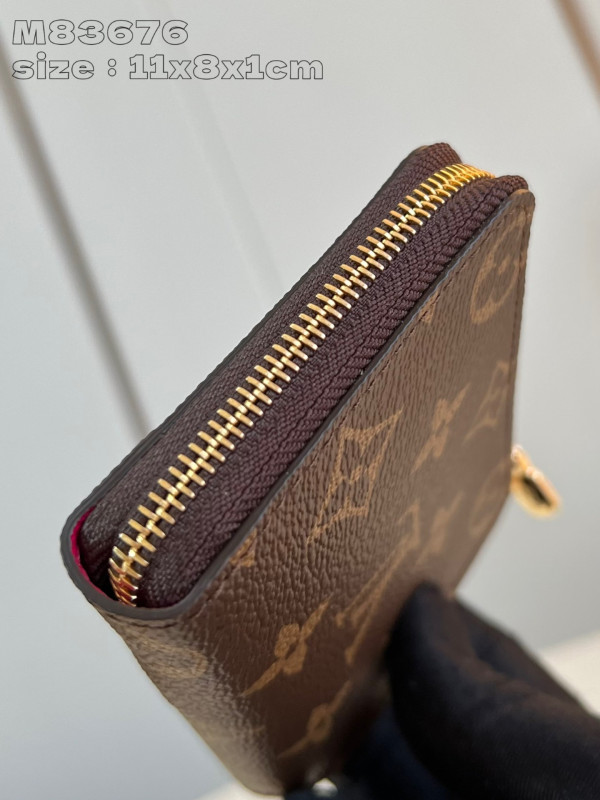 l0*is V*t0n noa compact wallet-11*8.5*1.5cm