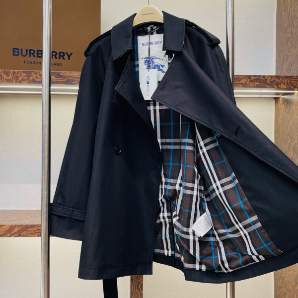 B**rry trench jacket