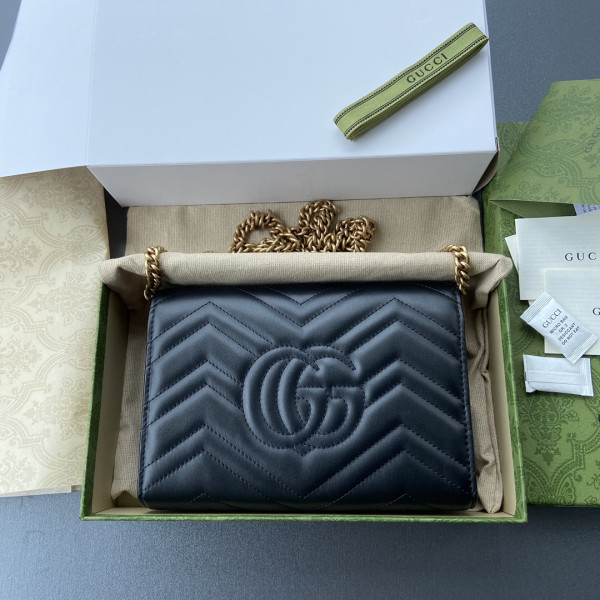 g*u*i gg marmont S*per mini bag