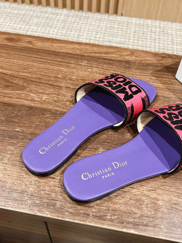 DIRO DWAY SLIDES