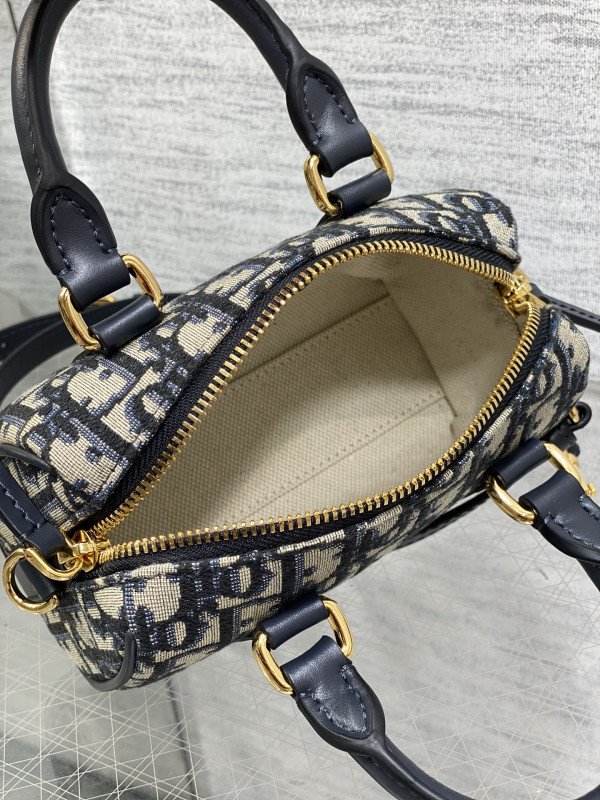 Diro Groove 17 Nano Bag