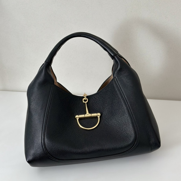 G*u*i softbit maxi shoulder bag