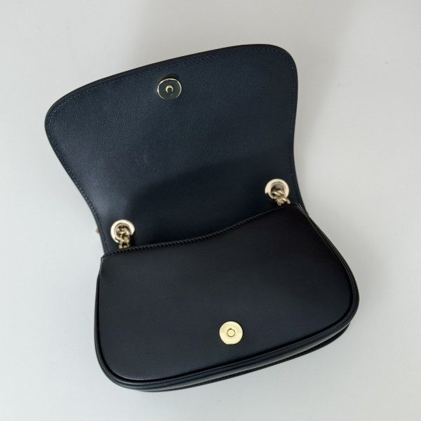 G*u*i blondie mini shoulder bag-21.5*11*8cm