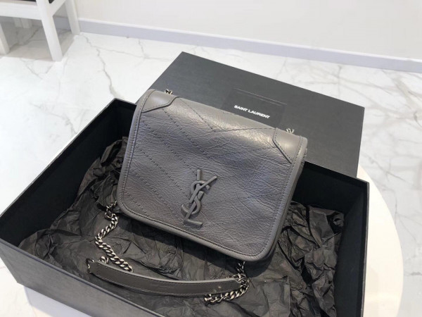 Y*L niki chain wallet