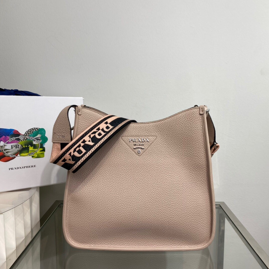 Pra*a leather hobo bag