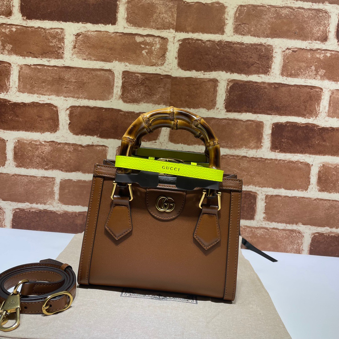 G*u*i diana mini tote bag