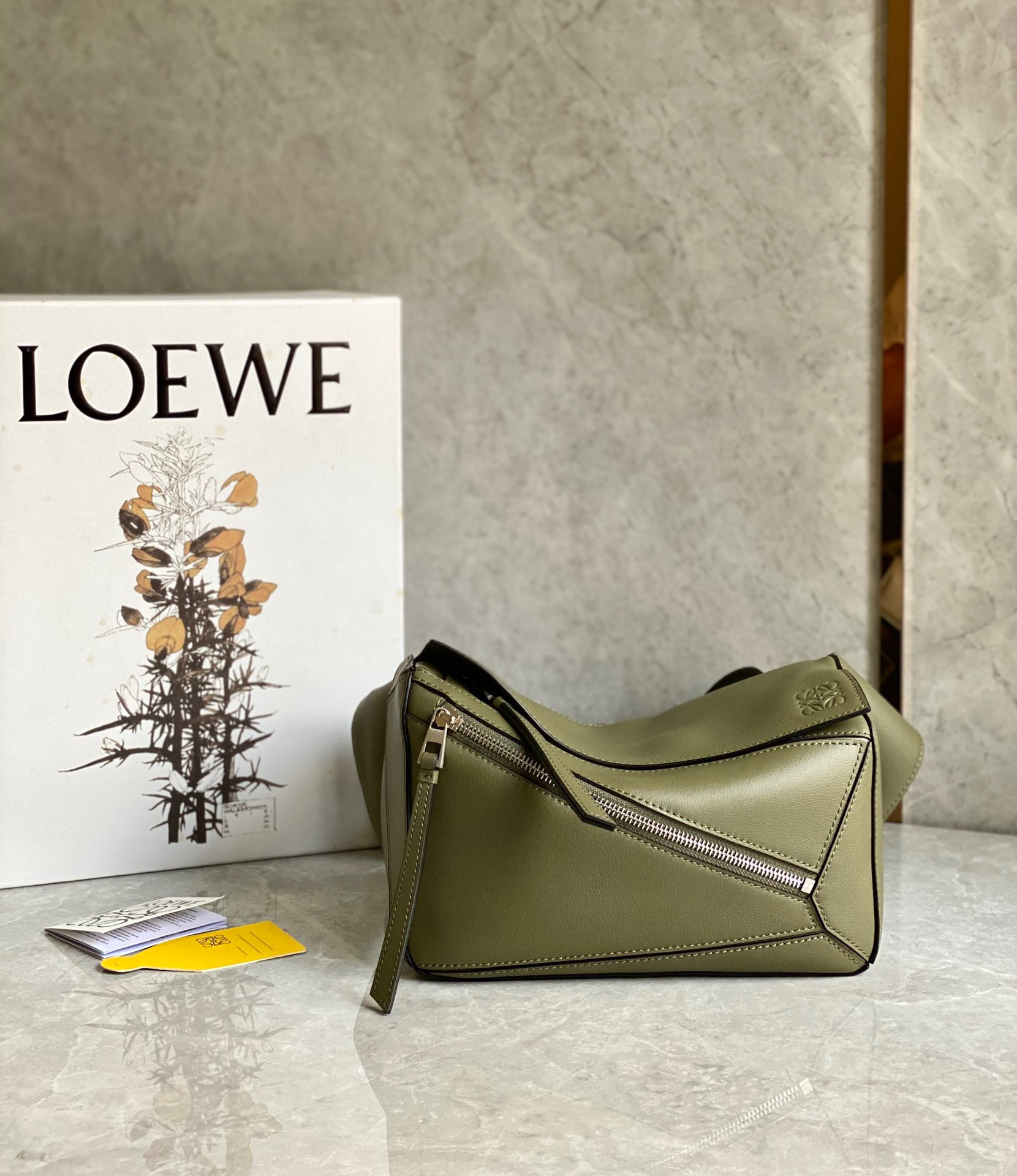 Lowee Small Puzzle Bag-24*16*10.5cm
