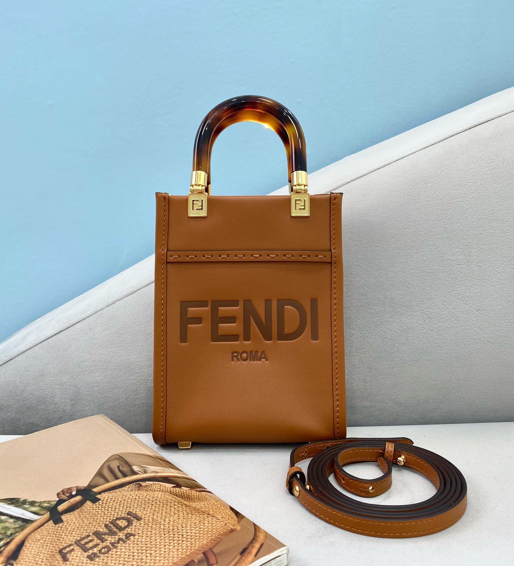 F**di mini sunshine shopper-13-18-6.5cm
