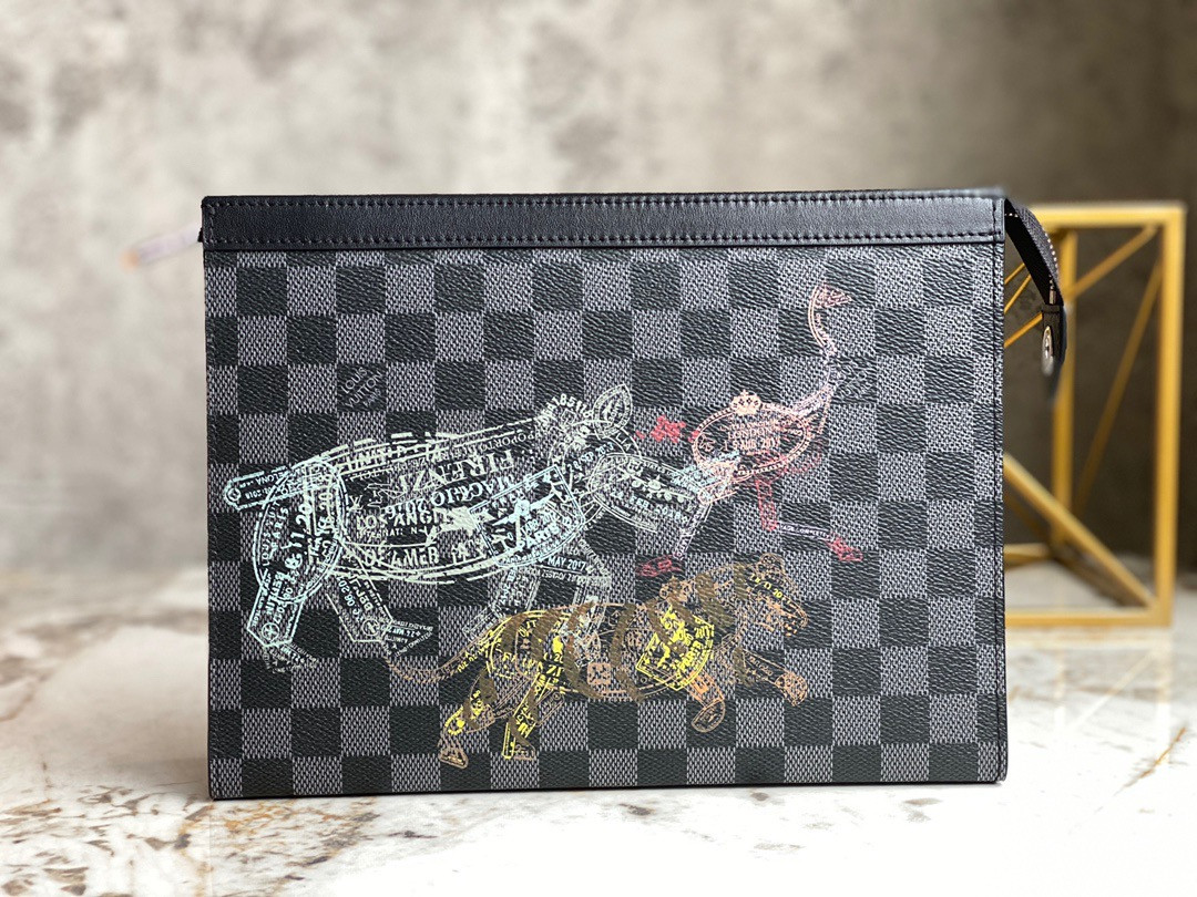 l0*is V*t0n pochette voyage
