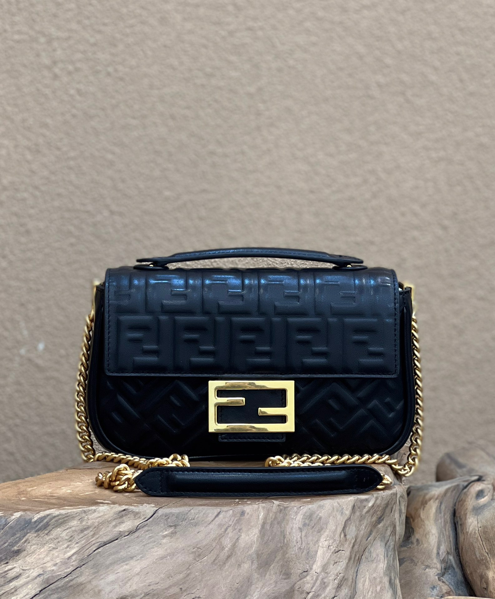F**di baguette chain midi 397b98-24*14*7cm