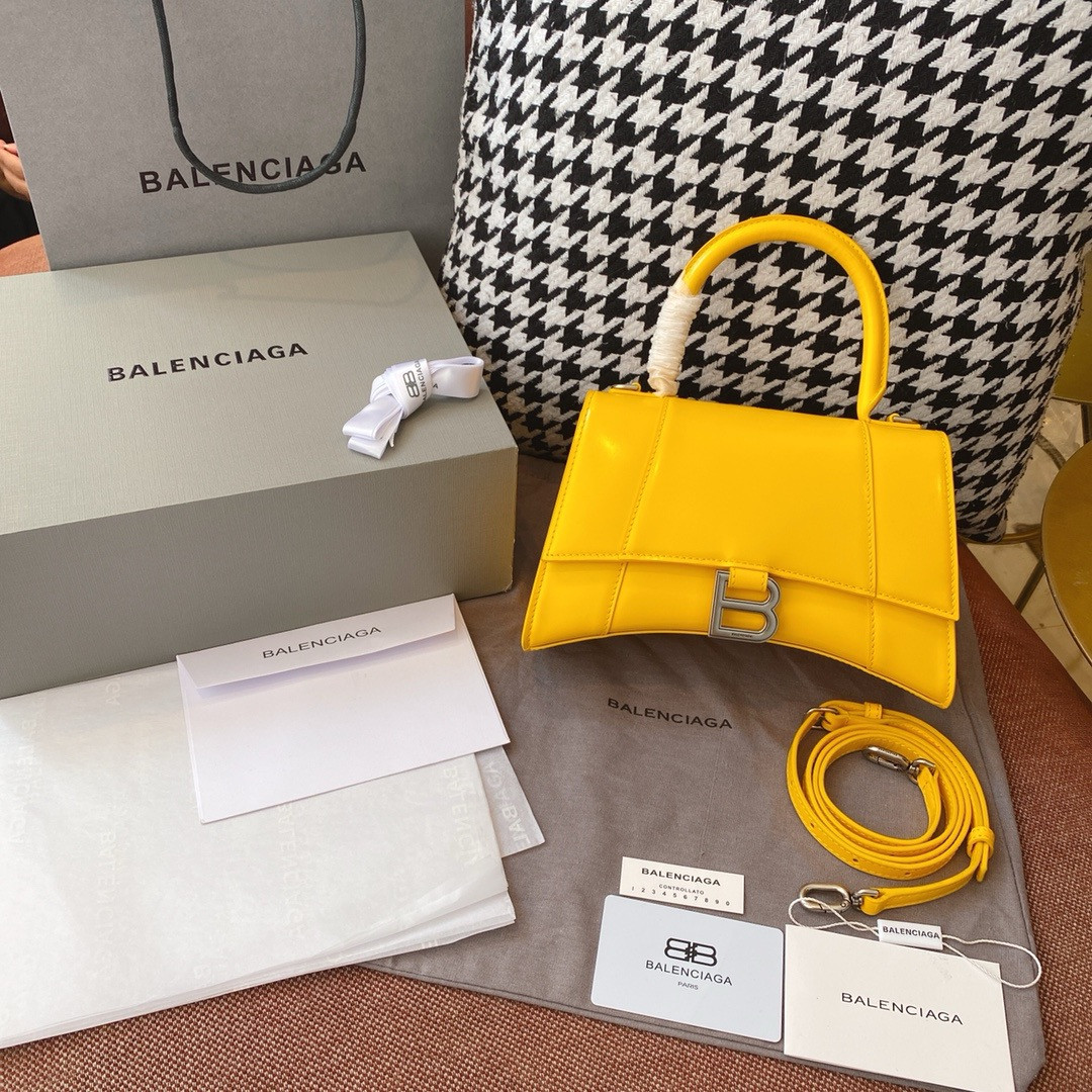 Ba*len*cia*ga hourglass xs / small size