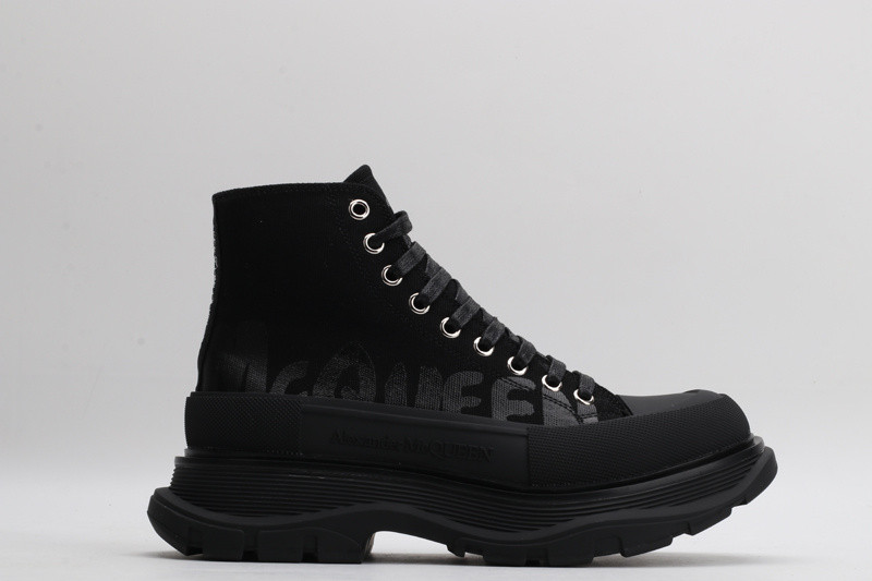 ale*d*r M*Q*en tread slick boot