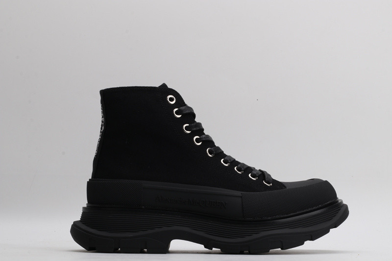 ale*d*r M*Q*en tread slick boot