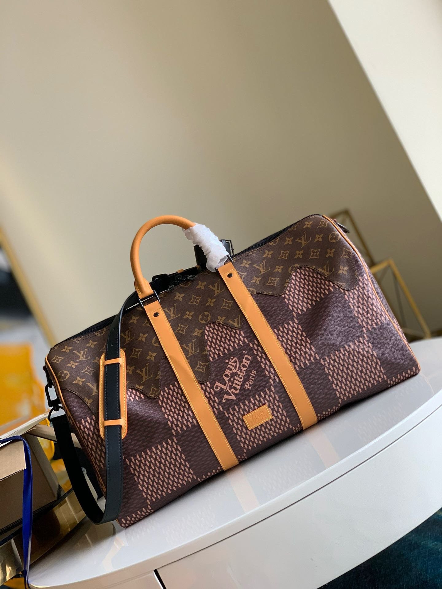 l0*is V*t0n keepall 50