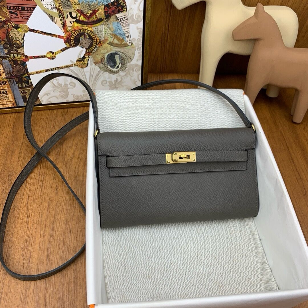 H**mes kelly classique to go wallet