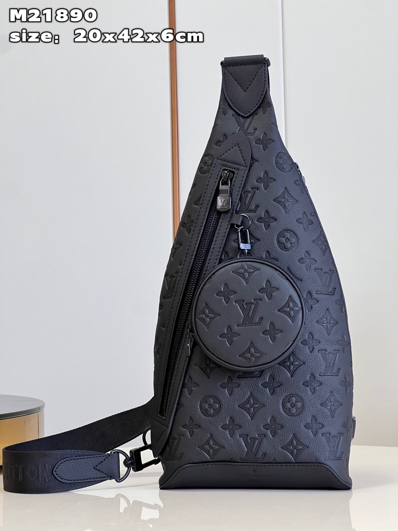 l0*is V*t0n duo slingbag