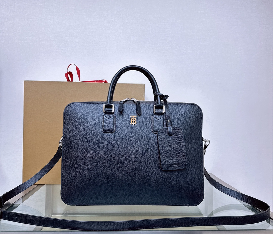 B**rry slim ainsworth briefcase