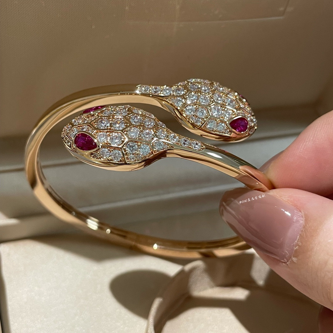 B*l*ai bracelet